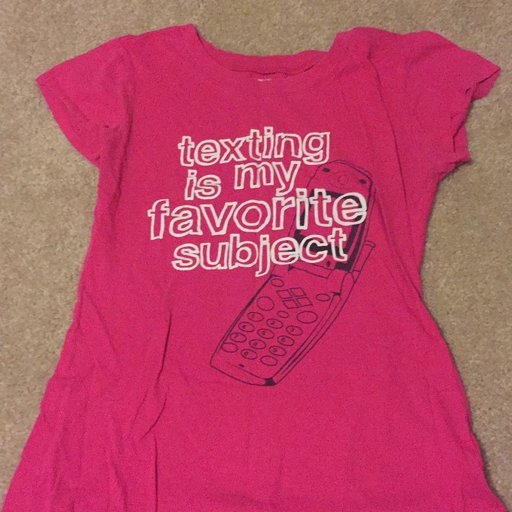 Hot pink graphic tee